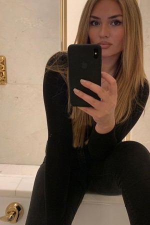 Индивидуалка Андела